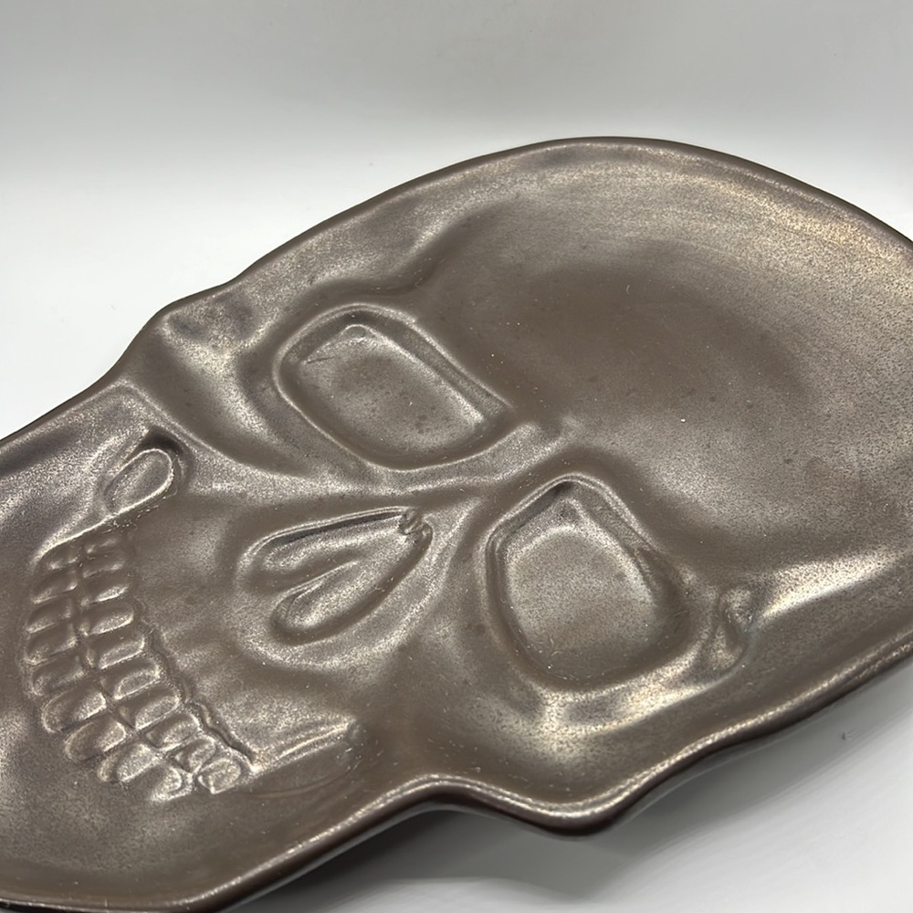 Target Threshold Skull Stoneware - Picture 5 of 5
